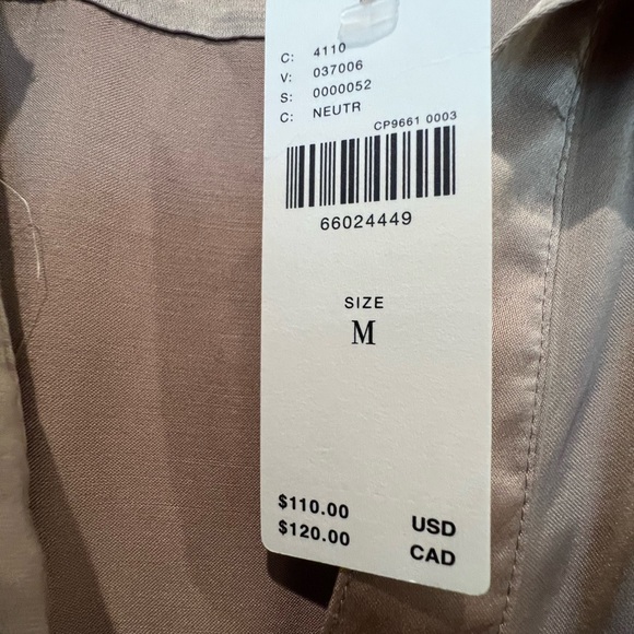 Anthropology silk Champaign M shirt. Slit back opening. Size M, new with tags - Picture 6 of 6